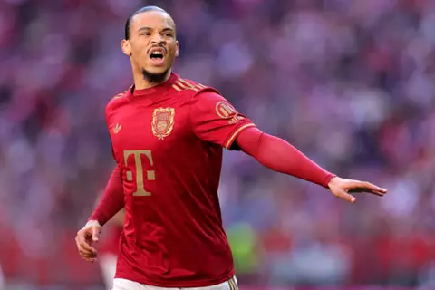 صراع بين جالاتا سراي وفنربخشة على ضم ليروي ساني